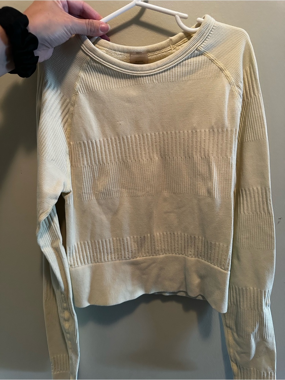 Girl’s Crewneck Textured Knit Sweater - Light Yellow